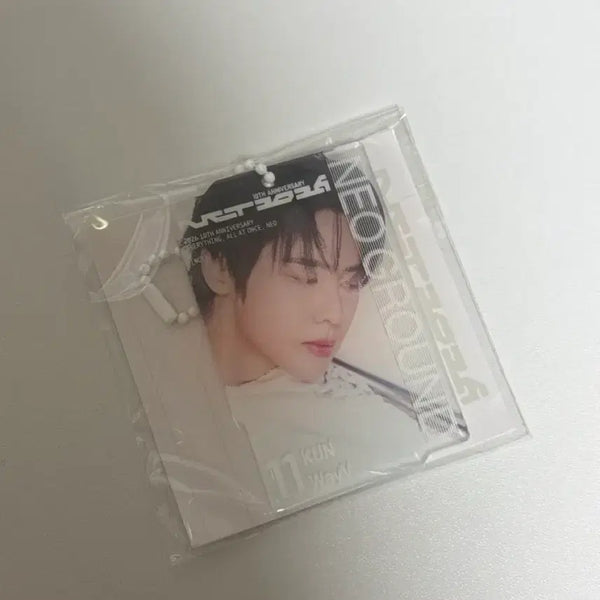 [BUNJANG] NCT 10th Anniversary WayV Kun Lenticular / 엔시티 10주년 팝업 웨이션브이 쿤 렌디큘러