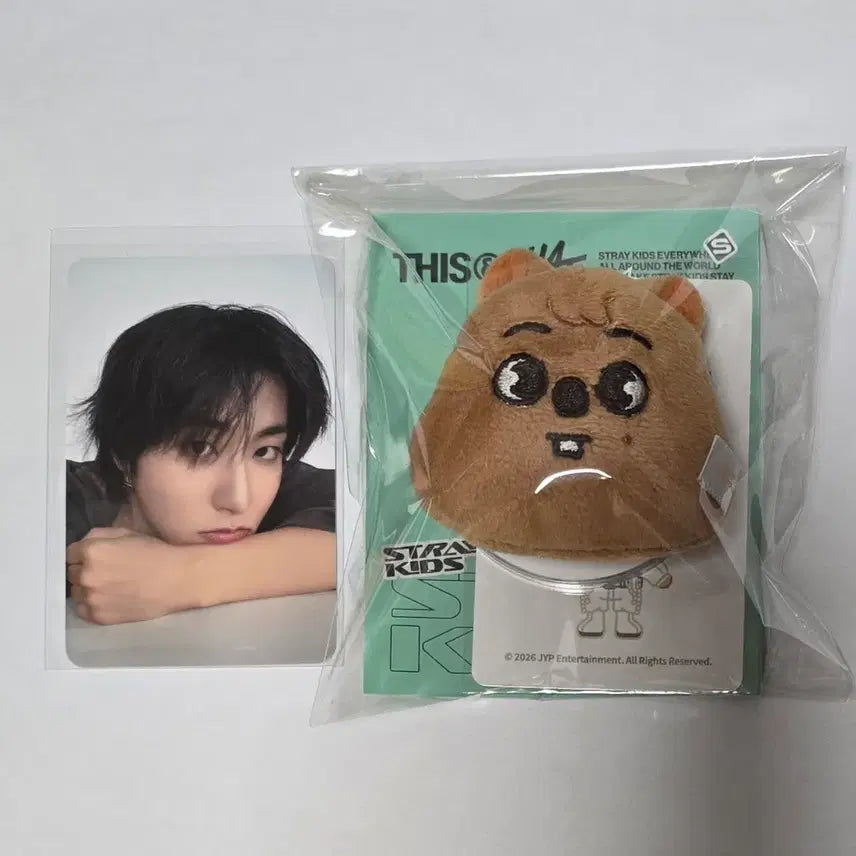 [BUNJANG] Stray Kids Discomfort & That Popup Plush Magnetic Holder GripTok + POB Photocard / 스키즈 디스앤댓 팝업 한쿼카 플러시 마그네틱 홀더 그립톡 한 3만원 특전 포카