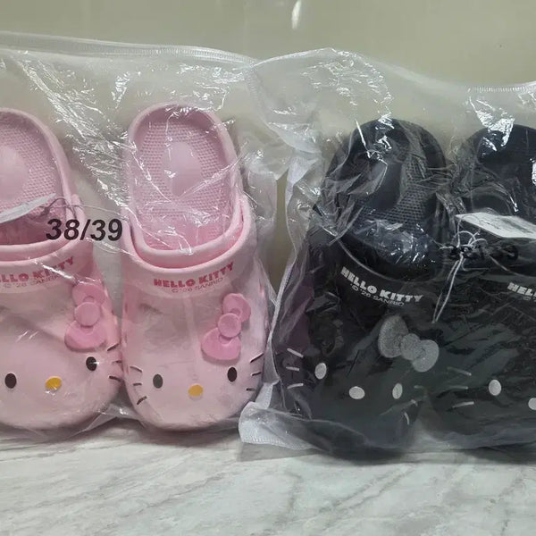 [BUNJANG] Hello Kitty Slippers (Pink, Black) / 헬로키티 슬리퍼 (핑크, 블랙)