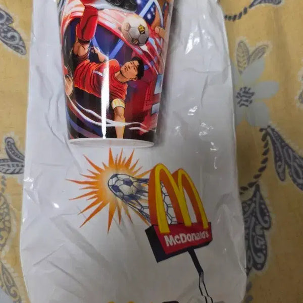 [BUNJANG] McDonald's Son Heung-min Limited Edition Soccer Cup / 새상품 맥도날드 손흥민 한정판 컵 축구 에디션