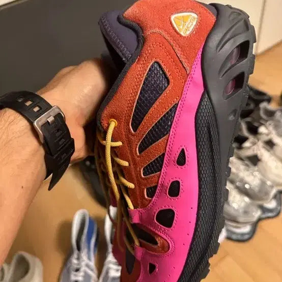 [BUNJANG] ACG Air Explored Light Wild Mango Sneakers / ACG 에어 익스플로레이드