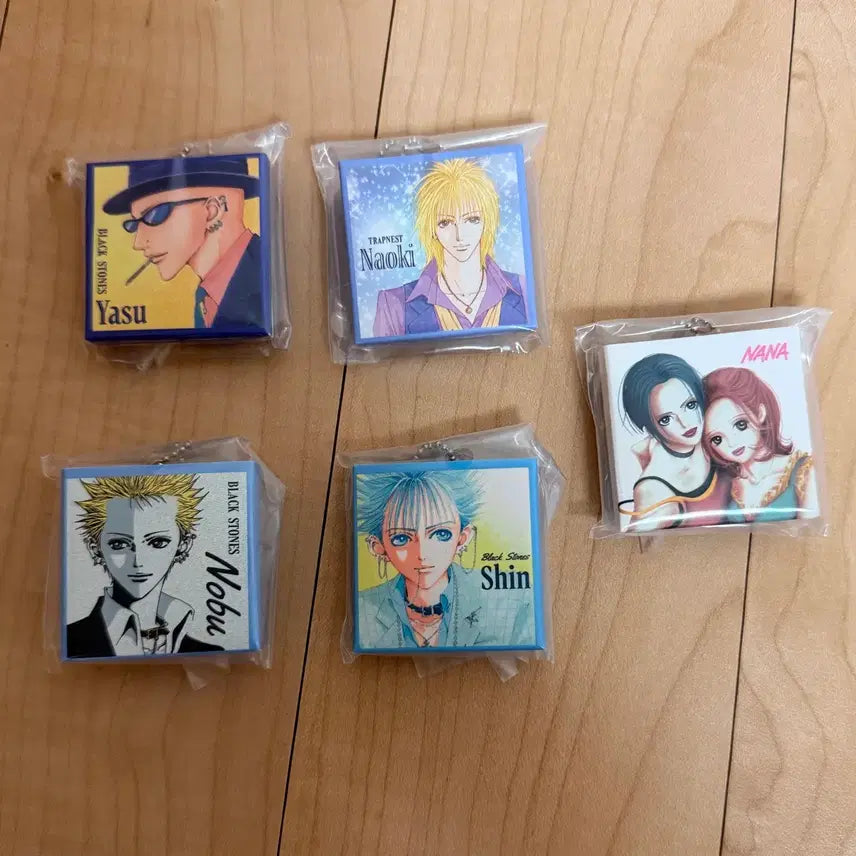 [BUNJANG] NANA NANA CD Gacha Keyring Set / NANA 나나 cd 가챠 키링 세트