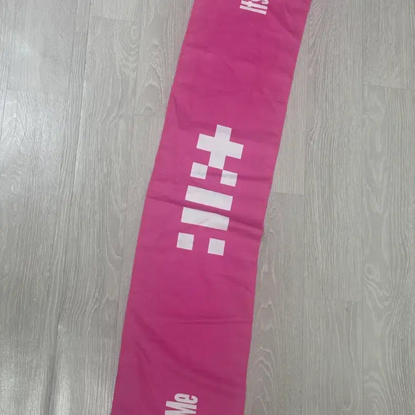 [BUNJANG] ILLIT 'It's Me' Official Slogan / 아일릿 잇츠미 슬로건 공식