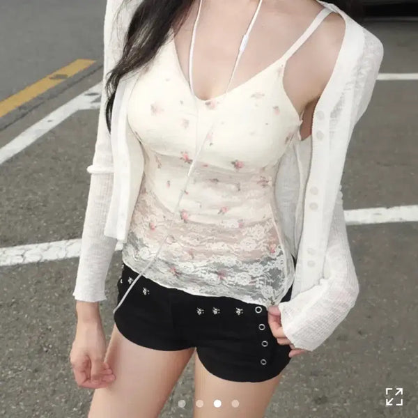 [BUNJANG] Cinnamonchurros Flower Lace Camisole Top / 시나몬츄러스 플라워 레이스 나시 탑