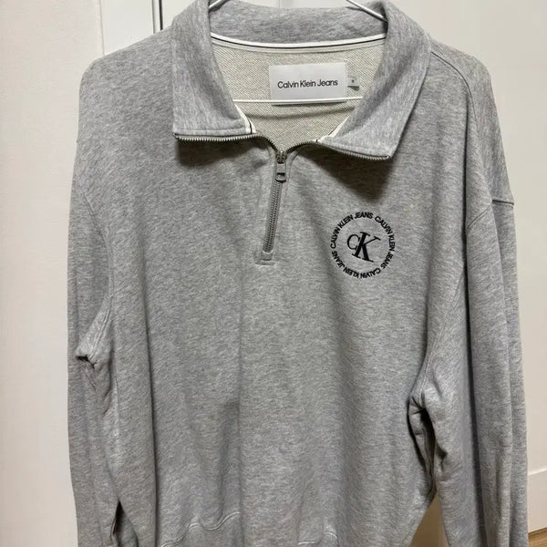 [BUNJANG] Calvin Klein Jeans Sweatshirt Grey / 캘빈클라인진스 맨투맨 그레이