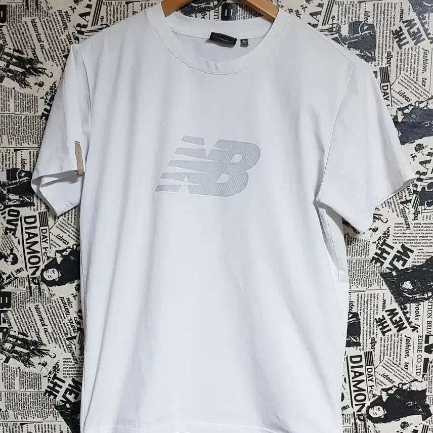 [BUNJANG] New Balance T-Shirt Size 95 / 뉴발란스 반팔티 사이즈95