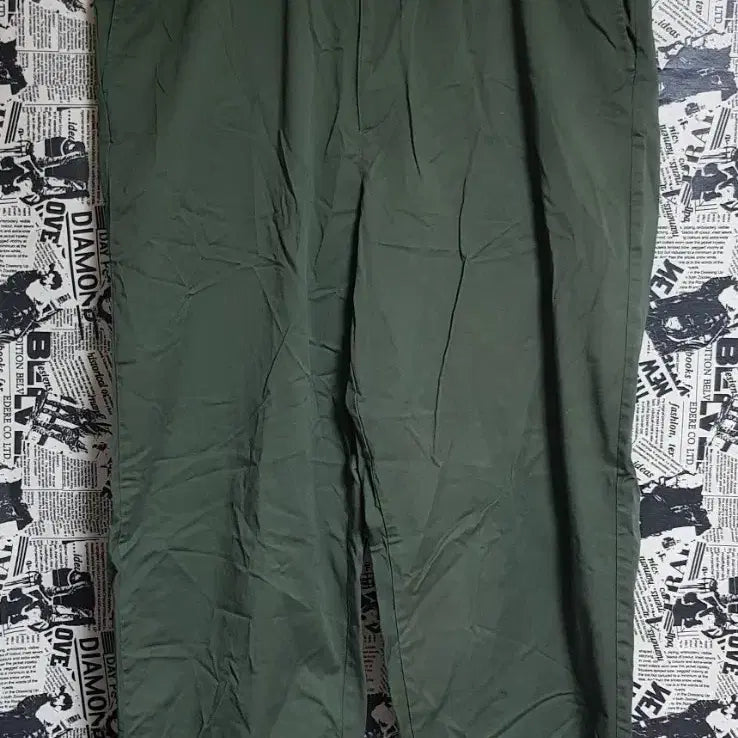 [BUNJANG] Uniqlo Pants Size 3XL (38-40) / 유니클로 바지 사이즈 3XL(38~40)