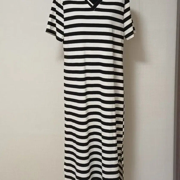 [BUNJANG] Stripe V-Neck Long Dress / 단가라 브이넥 롱 원피스