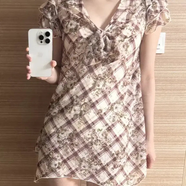 [BUNJANG] Rosa Cherry Ruffle Mini Dress / 로사체리 프릴 미니 원피스