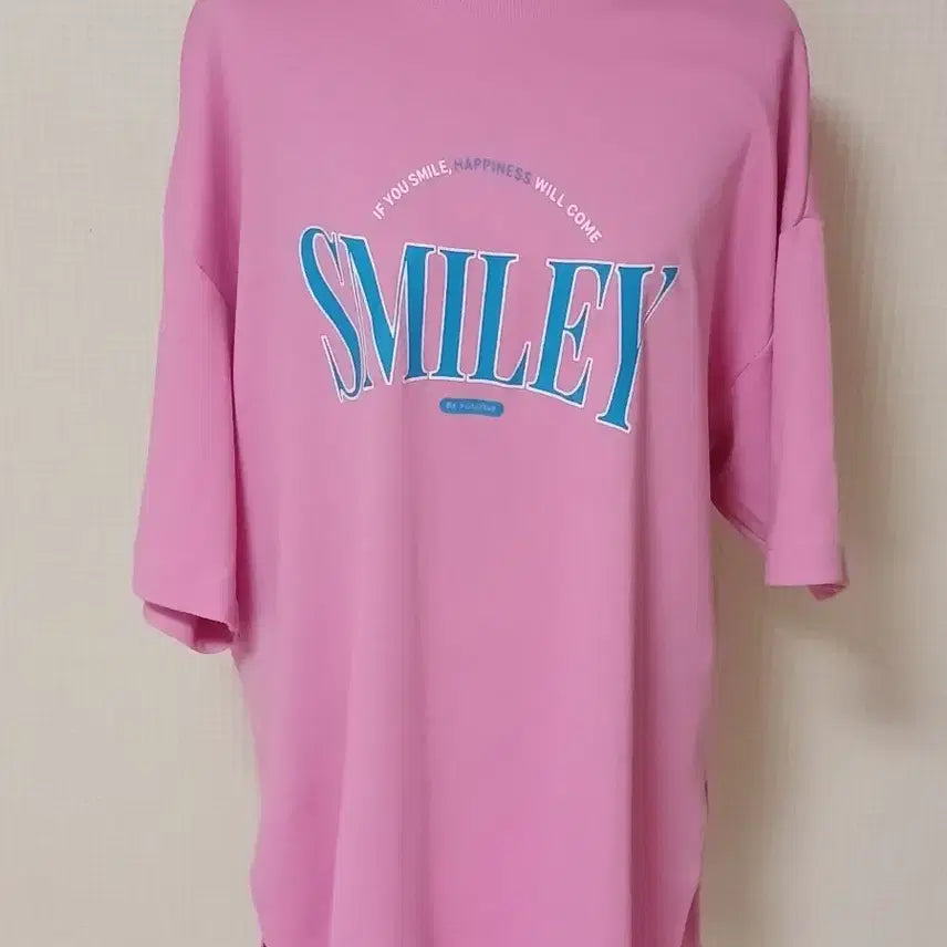 [BUNJANG] Smiley T-Shirt Pink / 스마일리 반팔 티셔츠 핑크
