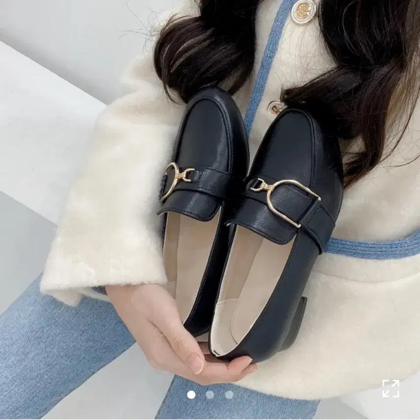 [BUNJANG] Bliss Black Platform Loafers 245 / 검정 로퍼 245 블리스 골드장식 통굽 로퍼 단화 2.5cm