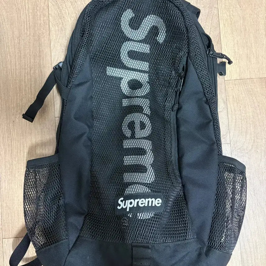 [BUNJANG] Supreme 20SS Backpack Black / [중고] 20SS 슈프림 백팩 블랙