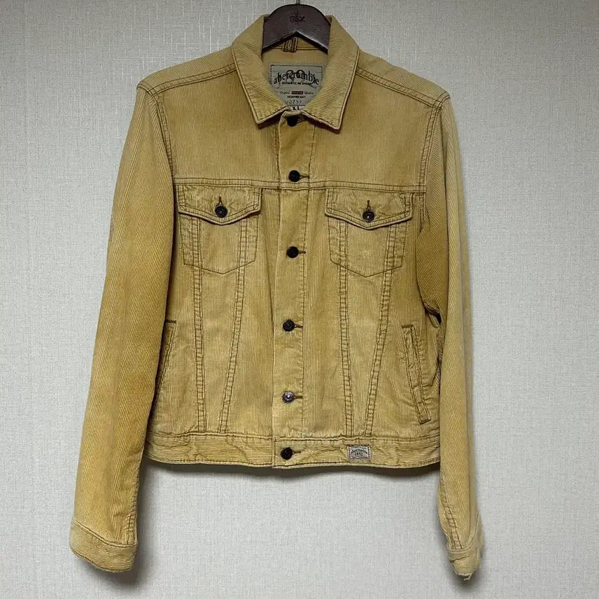 [BUNJANG] Abercrombie & Fitch Corduroy Trucker Jacket / 아베크롬비 코듀로이 트러커자켓