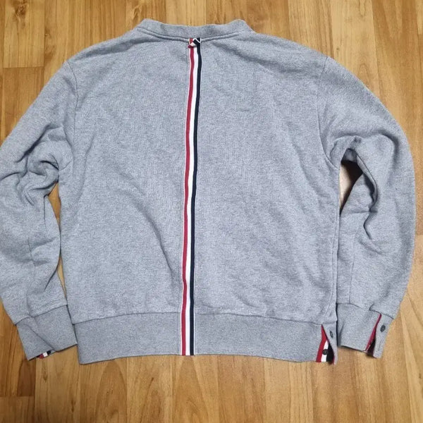 [BUNJANG] Thom Browne Back Stripe Sweatshirt (Unisex) / 톰브라운 백삼선 맨투맨 (남녀공용)
