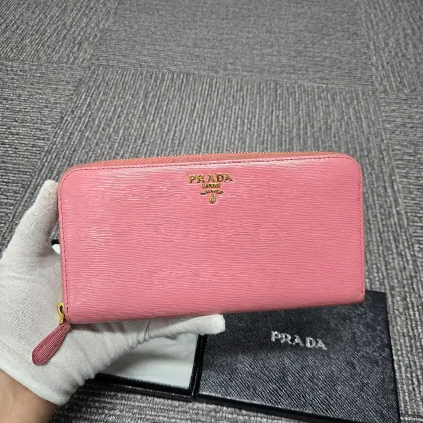 [BUNJANG] Prada Saffiano Zip Around Long Wallet / [특가][정품] 프라다 사피아노 지퍼 장지갑