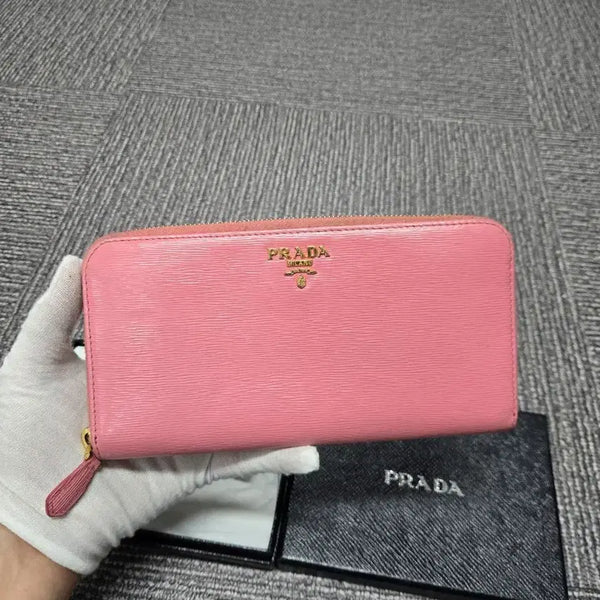 [BUNJANG] Prada Saffiano Zip Around Long Wallet / [특가][정품] 프라다 사피아노 지퍼 장지갑