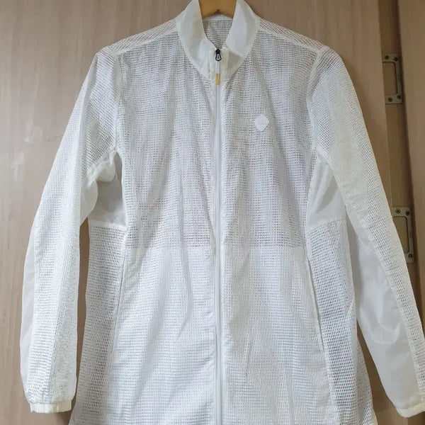 [BUNJANG] Kolon Lightweight Windbreaker Jacket / 코오롱 바람막이