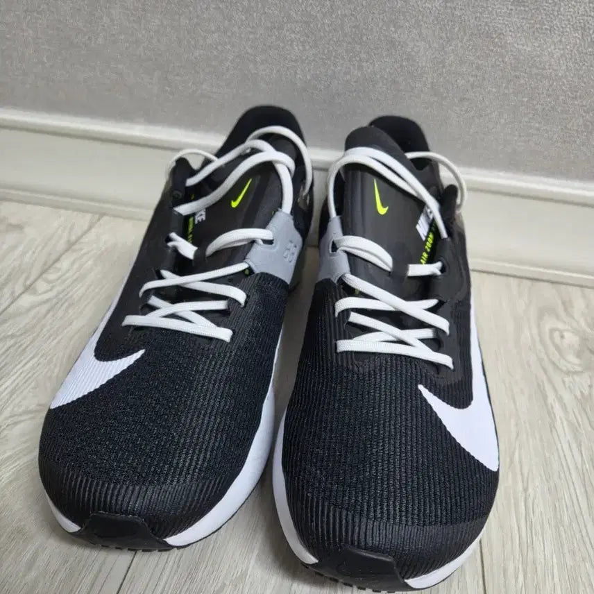 [BUNJANG] Nike Rival Fly 4 Black/White / 나이키 라이벌 플라이 4 블랙화이트