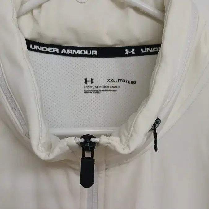 [BUNJANG] Under Armour White Windbreaker XXL / 언더아머 바람막이 흰색 XXL