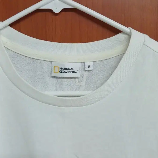 [BUNJANG] National Geographic Short Sleeve T-Shirt White M / 내셔널 지오그래픽 반팔 티셔츠 화이트 M