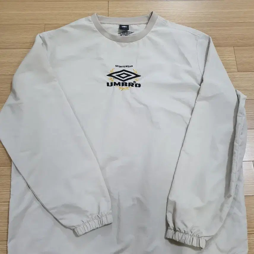 [BUNJANG] Umbro Windbreaker Sweatshirt / 엄브로 바람막이 맨투맨