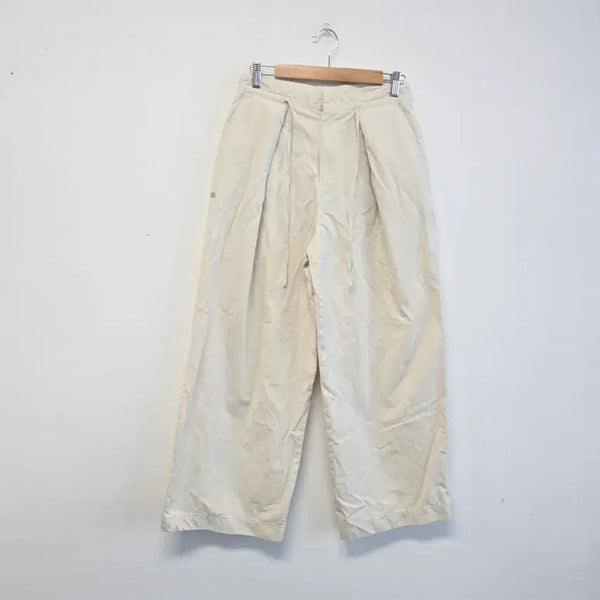 [BUNJANG] Matinkim Beige Wide Pin Tuck Pants M / 마뗑킴 베이지 와이드 핀턱 팬츠 M