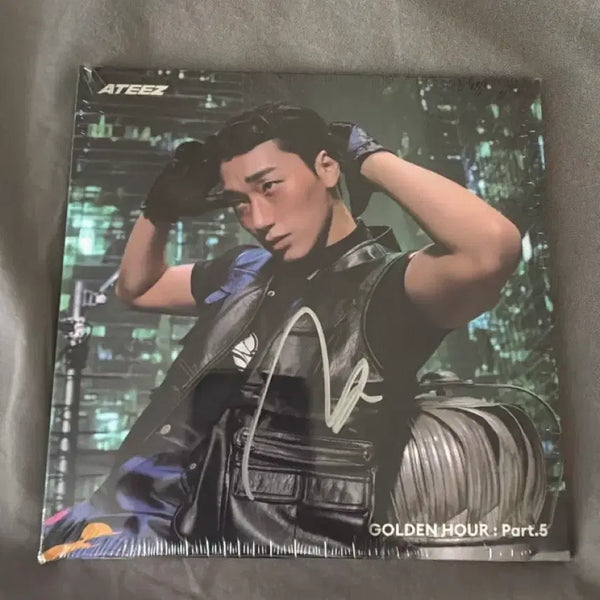 [BUNJANG] ATEEZ USA Edition Signed Digipak / 에이티즈 미국반 사인 디지팩