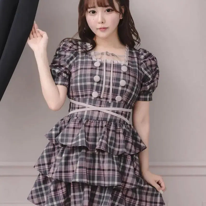 [BUNJANG] Pium Cross Belt Short Sleeve Tiered Mini Dress / pium 피움 크로스 벨트 반팔 티어드 미니 원피스 스나계 양지뢰 지뢰계 양산형 일브
