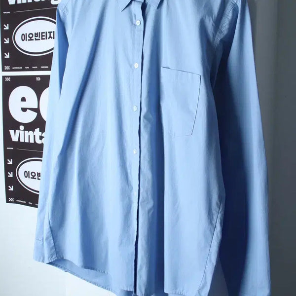 [BUNJANG] Giordano Plain Light Blue Shirt / W(L) 지오다노 셔츠 남방 연블루 무지 소라 놈코어-H37165