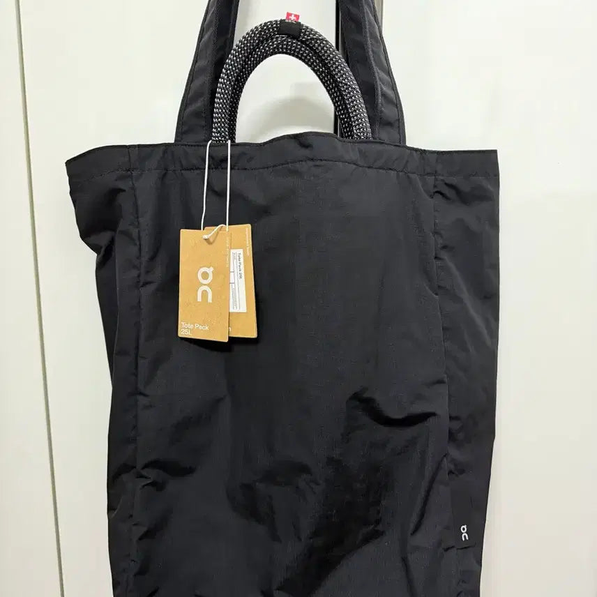 [BUNJANG] On Running 25L Tote Bag Black / ON 온 러닝 토트백 블랙 25L