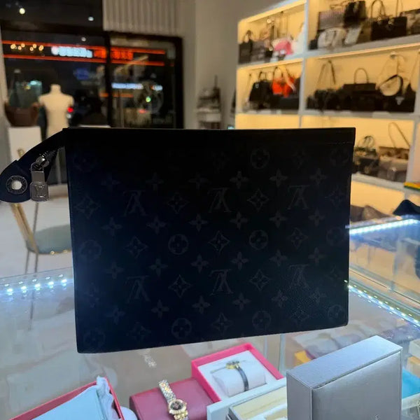 [BUNJANG] Louis Vuitton Eclipse Pochette Voyage Clutch Bag / [정품/신형] 루이비통 이클립스 포쉐트 보야주 클러치 백
