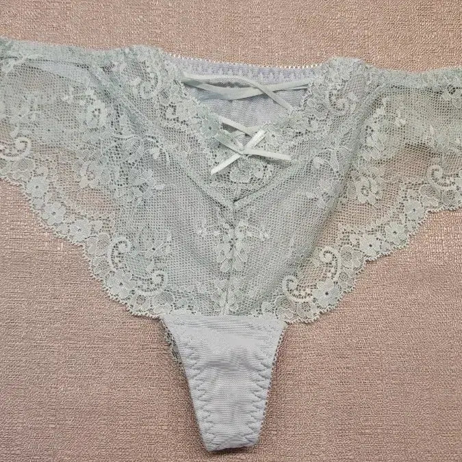 [BUNJANG] Light Mint Lace Thong Panties / 레이스 끈 팬티 연한 민트색