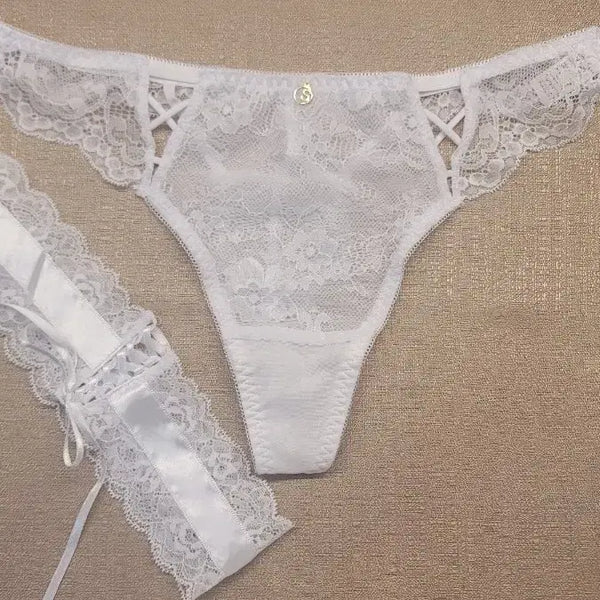 [BUNJANG] Lace Thong + Garter Belt Set - White / 레이스 끈 팬티 + 허리띠 세트 화이트