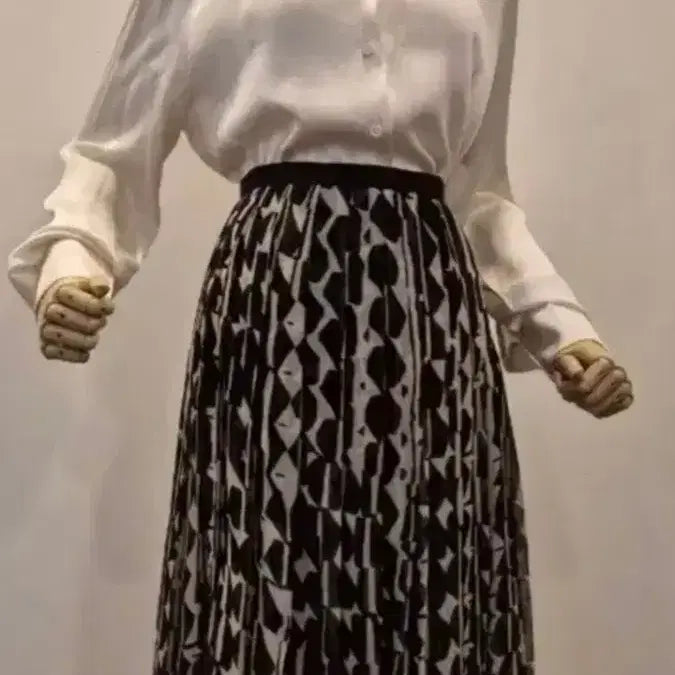 [BUNJANG] Max Mara Pleated Silk Midi Skirt / 막스마라  66   플리츠   실크  스커트
