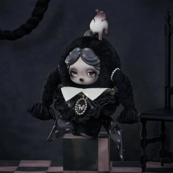 [BUNJANG] Skullpanda Wednesday New York Version Classic Dress Keyring / 스컬판다 웬즈데이 클래식 드레스 뉴욕 버전 팝니다 !