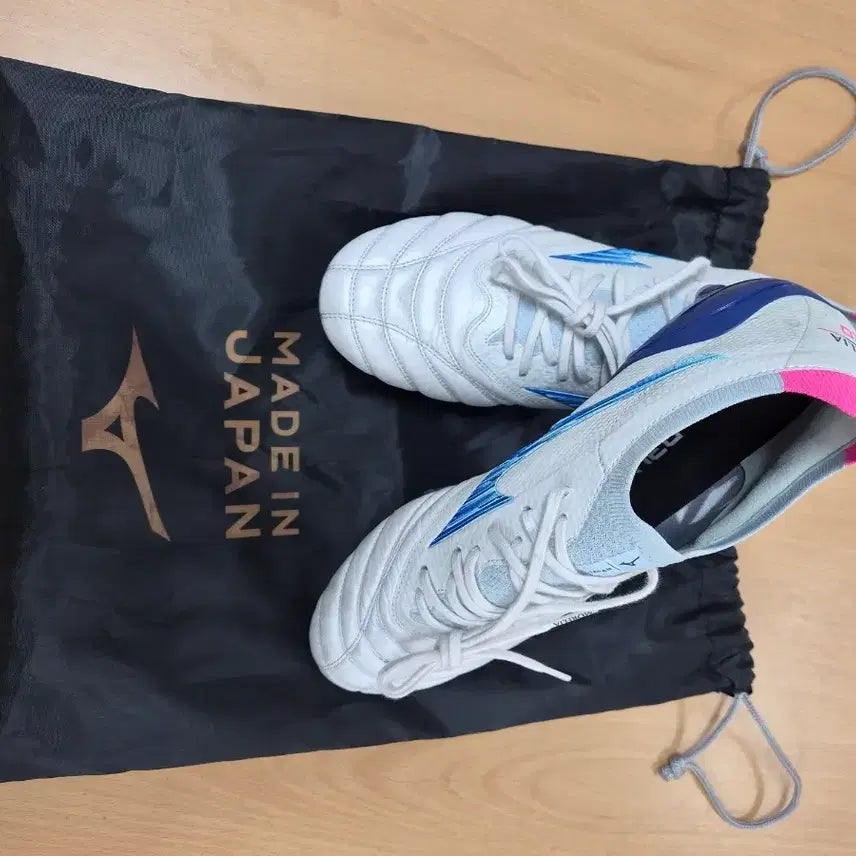 [BUNJANG] Mizuno Morelia Neo Beta Japan AG Football Boots / 미즈노 모렐리아네오 베타 재팬AG