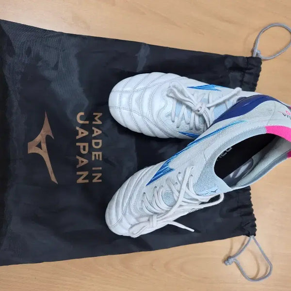 [BUNJANG] Mizuno Morelia Neo Beta Japan AG Football Boots / 미즈노 모렐리아네오 베타 재팬AG