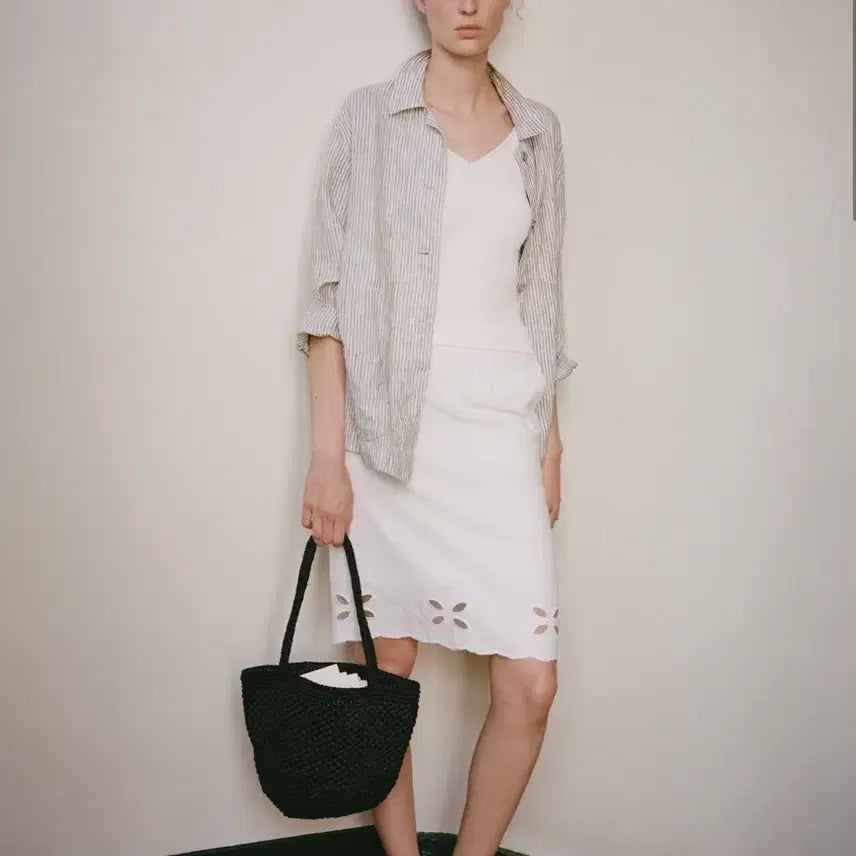 [BUNJANG] Nothing Written Lia Cutout Skirt / 낫띵리튼 lia cutout skirt