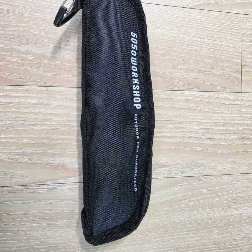 [BUNJANG] 5050 Workshop Camping Hanger / 5050워크샵 캠핑 옷걸이 팝니다.