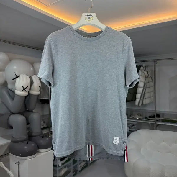 [BUNJANG] Thom Browne White Three-Stripe Short Sleeve T-Shirt / 톰브라운 백삼선 스트라이프 반팔
