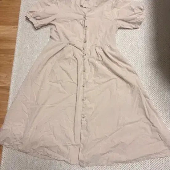 [BUNJANG] Beige Short-Sleeve Long Dress / 베이지 반팔 롱원피스