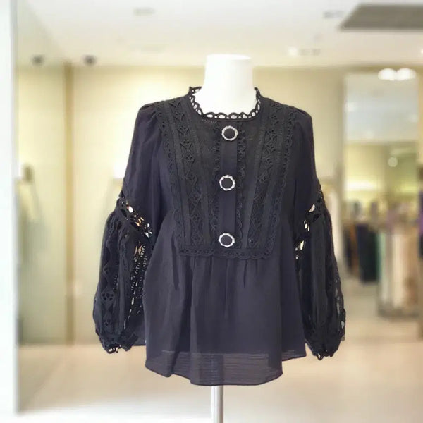 [BUNJANG] Ozoc Black Embroidery Lace Blouse / 오즈세컨 블랙 자수 레이스 블라우스