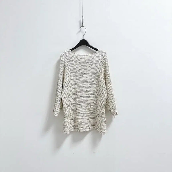 [BUNJANG] A Pattern Pleated Blouse Top / A 패턴 플리츠 블라우스 탑