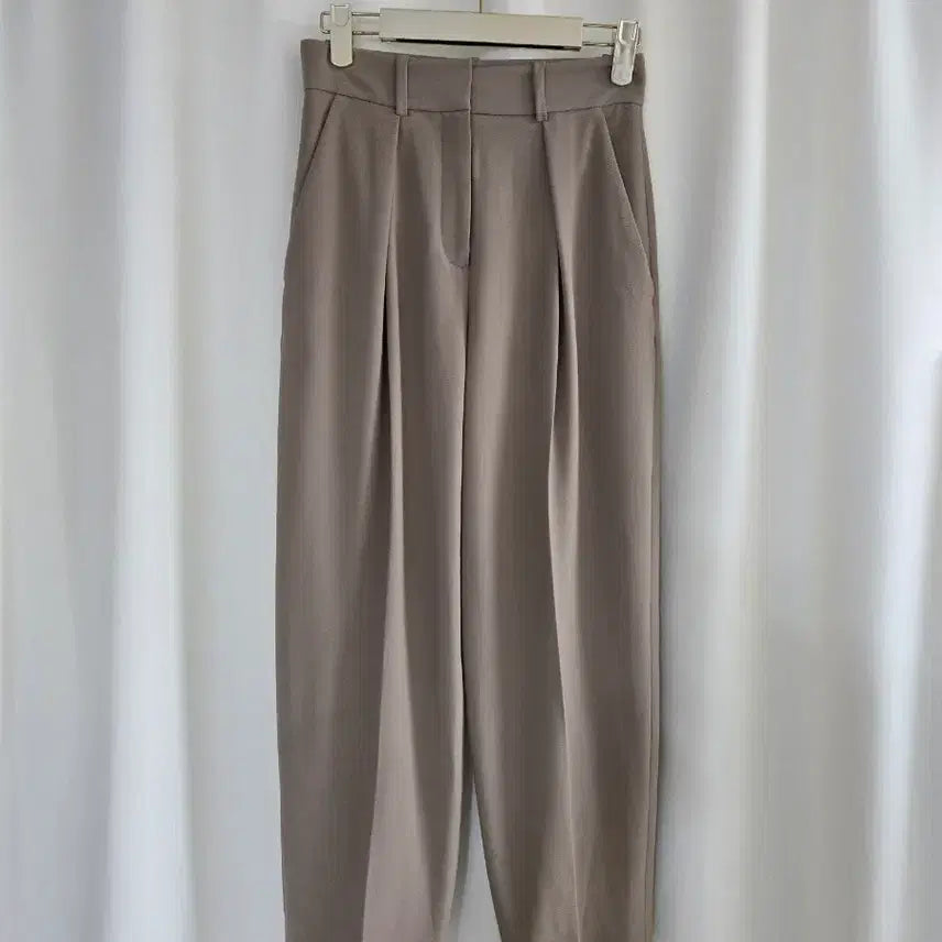 [BUNJANG] And Other Stories Pin Tuck Slacks Beige / 앤아더스토리즈 슬랙스