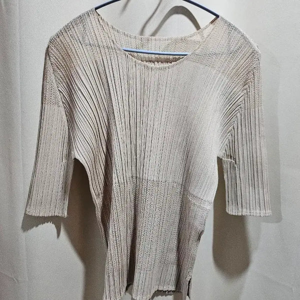 [BUNJANG] Pleats Please Beige Punching Detail Top / 플리츠플리즈 탑
