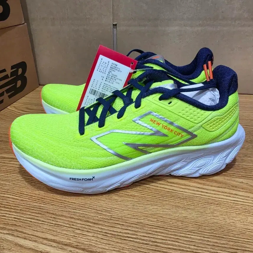 [BUNJANG] New Balance W1080Y13 Running Shoes / 뉴발란스 W1080Y13 240 사이즈 새상품