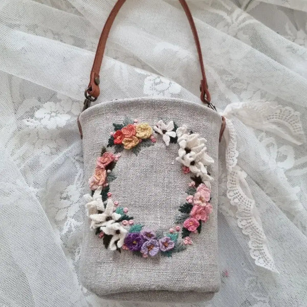 [BUNJANG] Hand-Embroidered Linen Bag with Vintage Leather Handle / 프랑스자수 가방