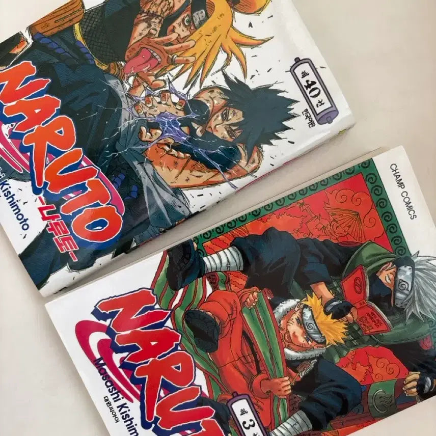[BUNJANG] Naruto Manga Volumes 3 & 40 / 나루토 만화책 3권, 40권 판매