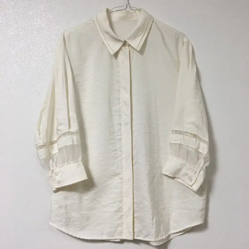 [BUNJANG] OBZEE Lace Silk Blouse / 오브제 레이스 실크 블라우스 55