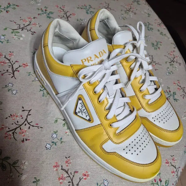 [BUNJANG] Prada Sneakers Yellow White US 8 / 프라다 스니커즈 옐로우 화이트270